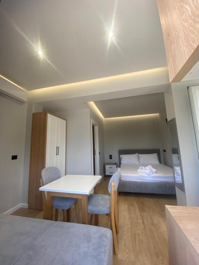 Maison Apartments Vlorë Exterior foto