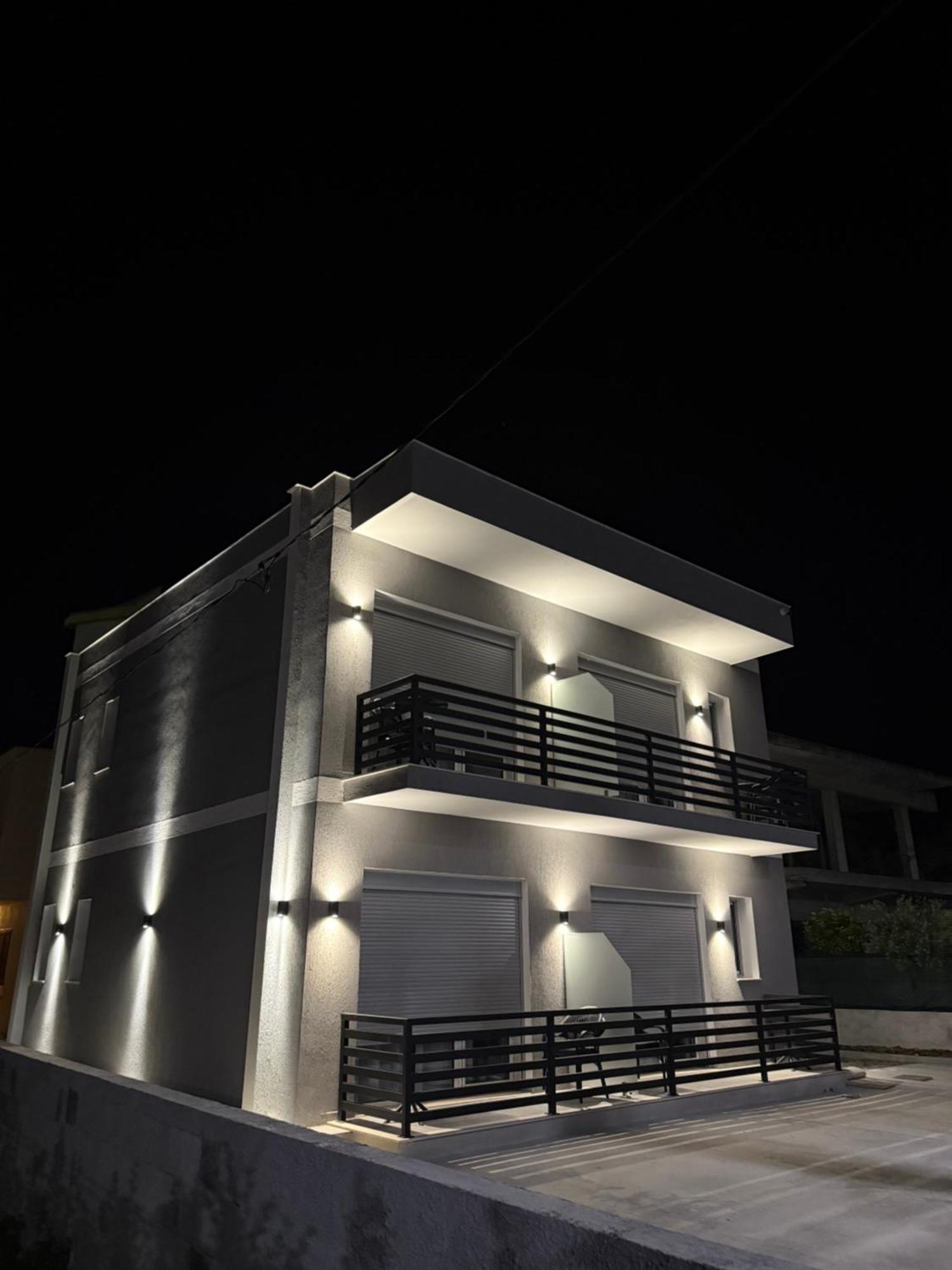 Maison Apartments Vlorë Exterior foto